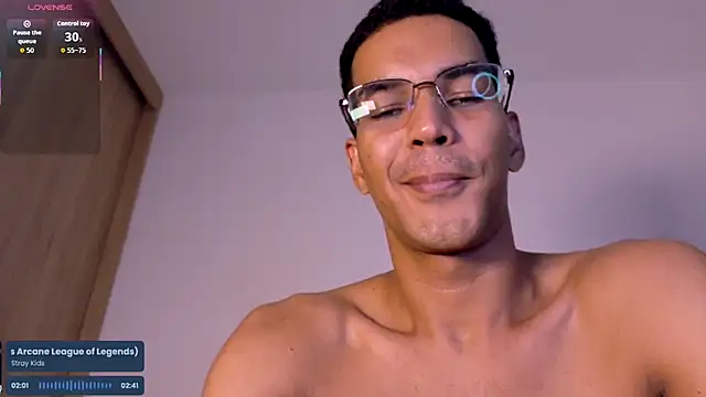 Pikashu7u7's cam snapshot