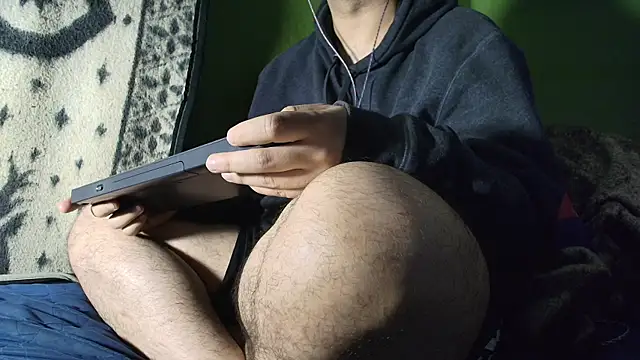 sweet_cock28's cam snapshot