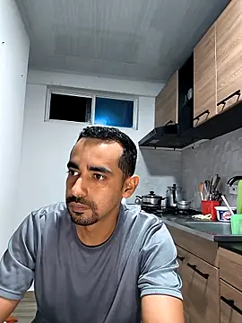 stivenlujan69 live sex cam