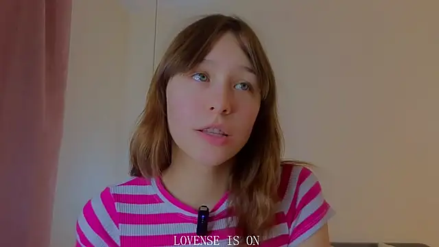 BritniBers live sex cam