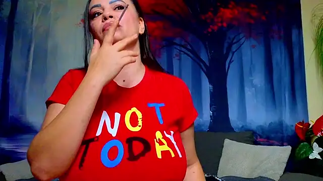 ElizabethEven's cam snapshot