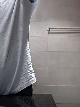 thugalvin's cam snapshot