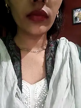 Eshwari_Chopra live sex cam