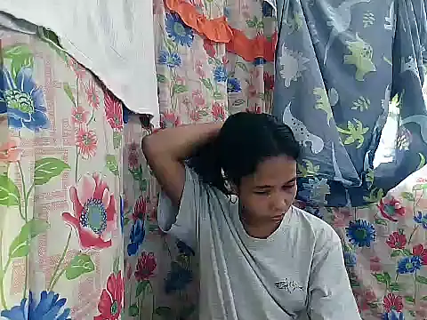 PinaySkinnyGirl live sex cam