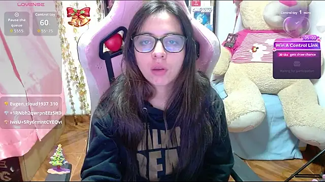 Maggie_Fox3's cam snapshot