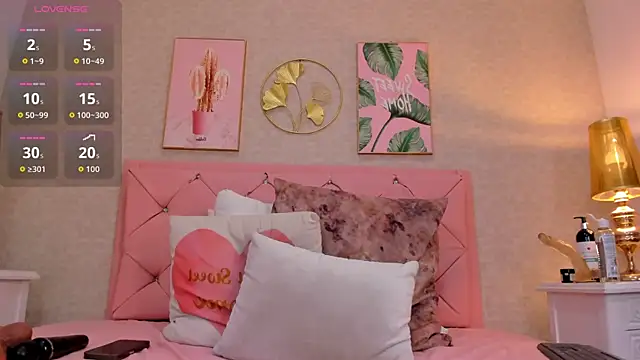 fallon_grey's cam snapshot