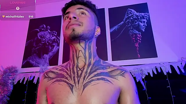 JuanCamiilo_66's cam snapshot