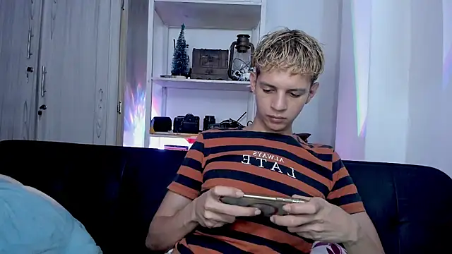 tylernova's cam snapshot