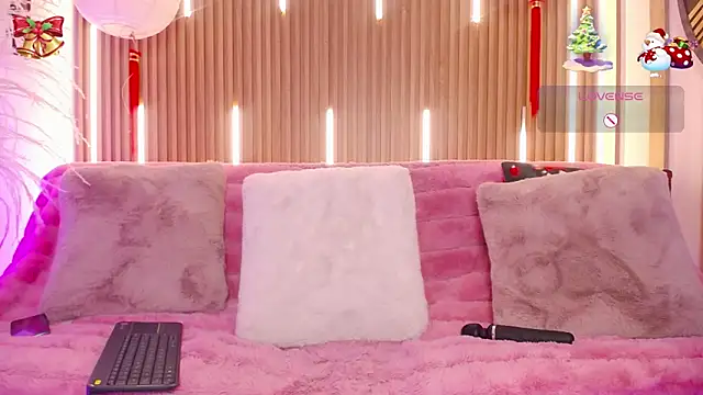 MylaDreams's cam snapshot