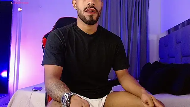 Christian_thor live sex cam