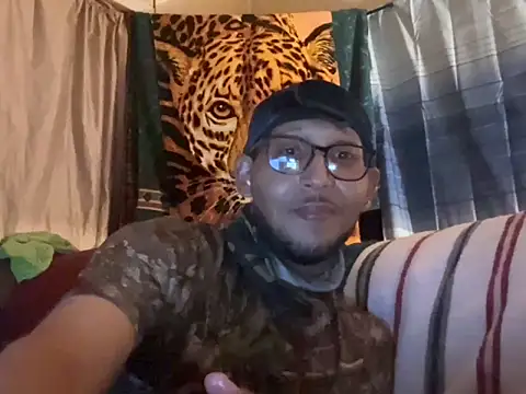 ThrowedWorldWide live sex cam