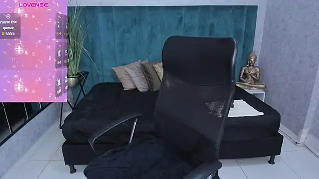 meliboobs_'s cam snapshot