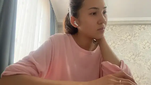 AyaWink's cam snapshot