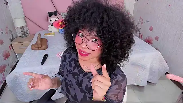 SafiroAgataaa's cam snapshot