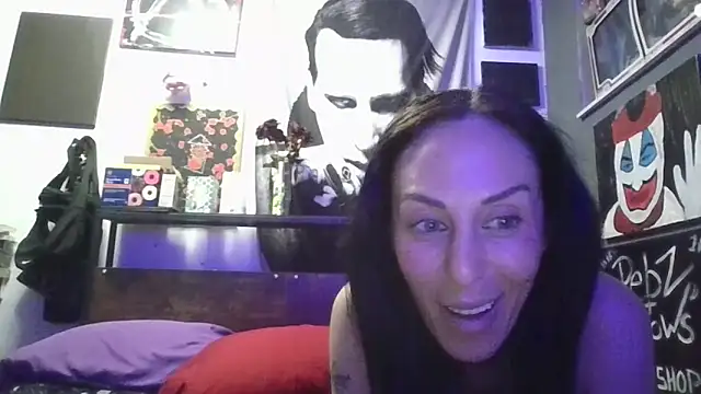 inkdhollow1's cam snapshot