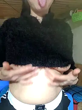 Basanis68's cam snapshot