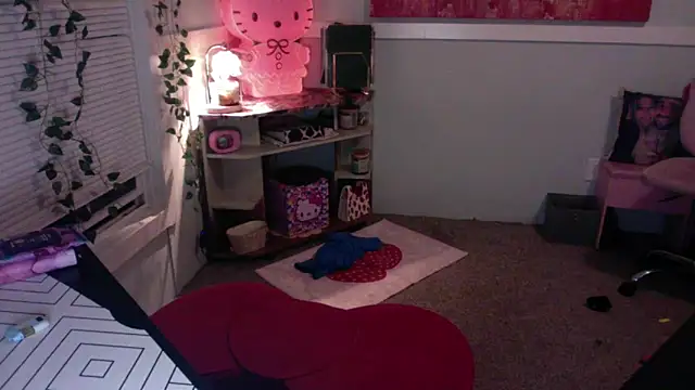 BlondeBarbii's cam snapshot