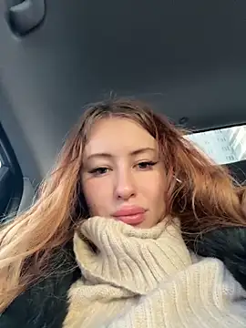 AndreaMood live sex cam