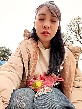 emaame68's cam snapshot