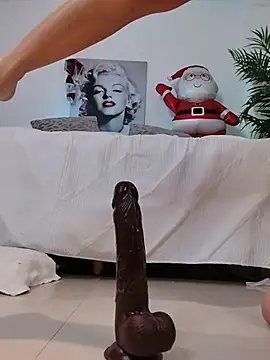 EmmaRose___'s cam snapshot