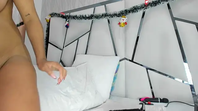 _aurora18_ live sex cam