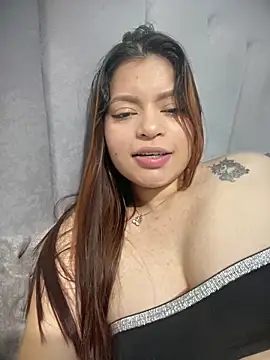 Yaqui_elle's cam snapshot