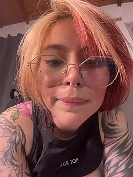 YunoRose_'s cam snapshot