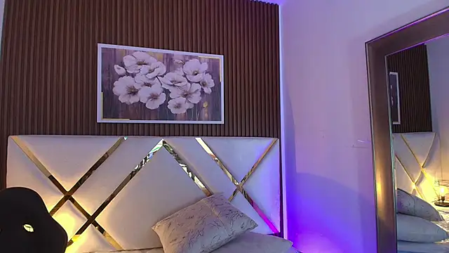 Emelie_Ch1 live sex cam