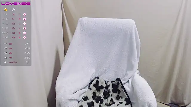 AkinLocal's cam snapshot