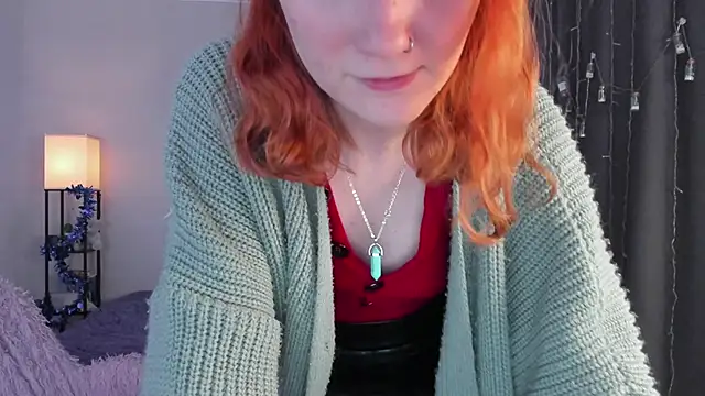 ReddHotPipper's cam snapshot