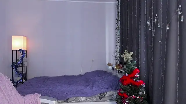 ReddHotPipper's cam snapshot