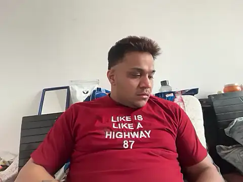 TroubledRam live sex cam