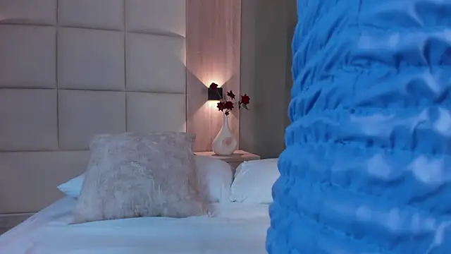 emma_fhox's cam snapshot