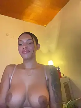 ClaryFrayx live sex cam