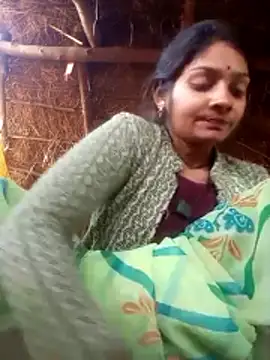 Kiran_bhabi's cam snapshot