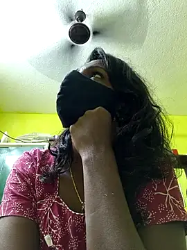 Honey_rosetamil's cam snapshot