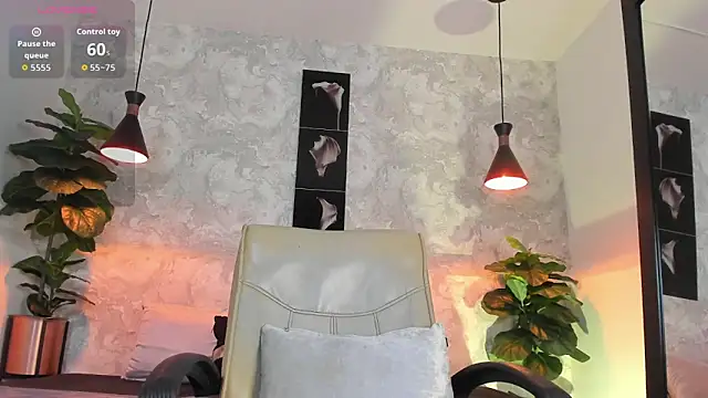 Regan__'s cam snapshot