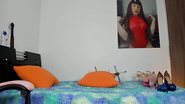 queenramoona-hot live sex cam