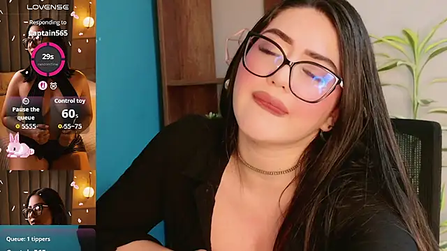 Catalina-Malave live sex cam