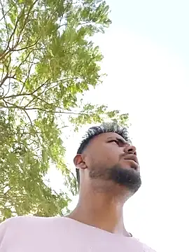 Wildlife_With_devil_89's cam snapshot