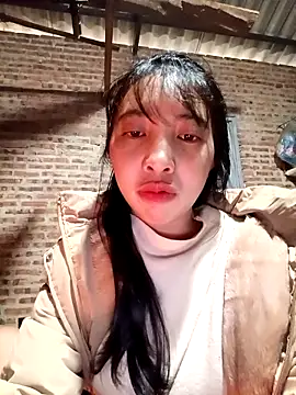 emaame68's cam snapshot