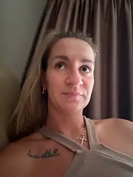 EvvaMur's cam snapshot