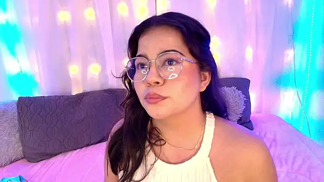 LilyRousee's cam snapshot