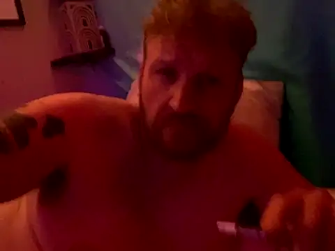 Thickwhitetight's cam snapshot