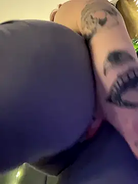 KellyMoors's cam snapshot