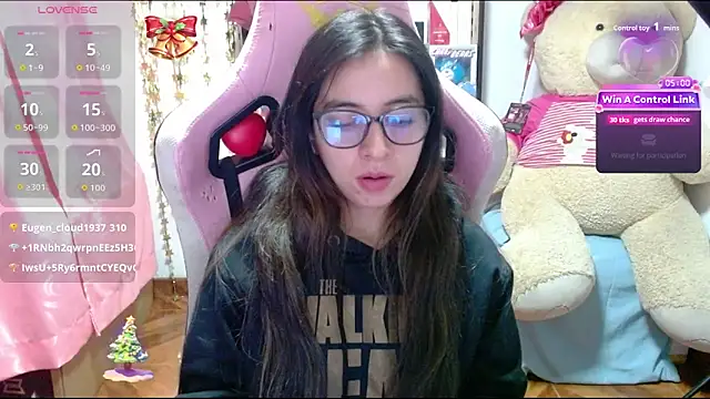 Maggie_Fox3's cam snapshot