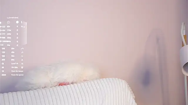 EleneButton's cam snapshot