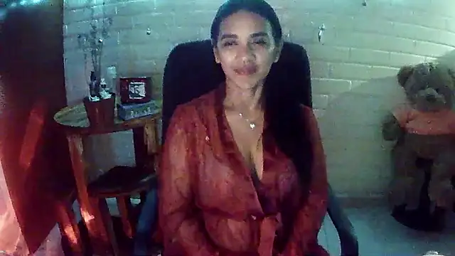 MiiaVelasquez's cam snapshot