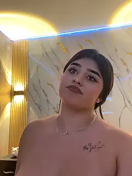 Kariina__69 live sex cam