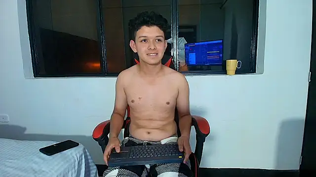 NathanBrookhs live sex cam